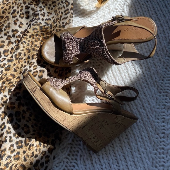 Macrame wedges - Picture 2 of 3